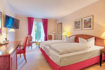Hotel Döllnsee-Schorfheide - Wohnbeispiel Doppelzimmer Standard (Zimmercodierungen DB2 & EB1)