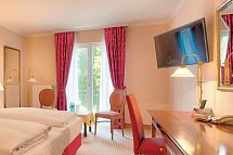 Hotel Döllnsee-Schorfheide - Wohnbeispiel Doppelzimmer Standard (Zimmercodierungen DB2 & EB1)