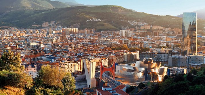 Nordspaniens Magie: Vom urbanen Bilbao zu den Weinträumen La Riojas - Bilbao
