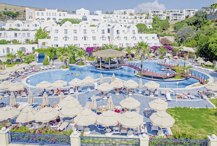 Salmakis Resort & Spa