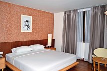 Flipper Lodge - Wohnbeispiel Standard (Zimmercodierung UG1)