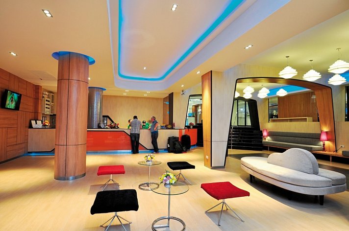 Flipper Lodge