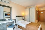 DIT Evrika Beach Club Hotel