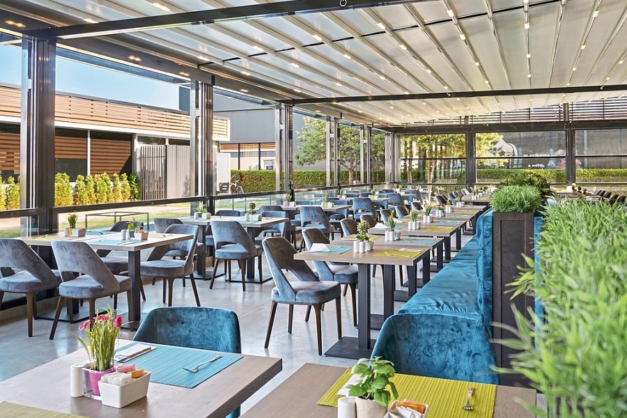 DIT Evrika Beach Club Hotel