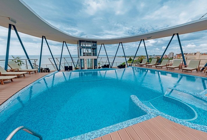 Marina Palace affiliated by Melia