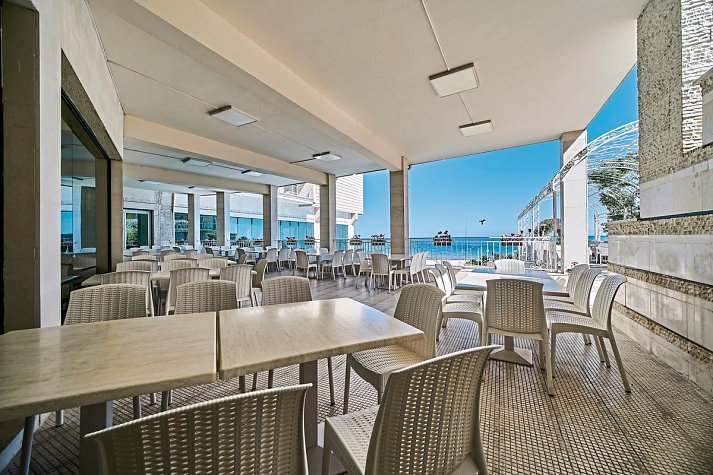 Bilyana Beach Hotel