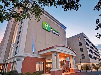 Holiday Inn Express & Suites Boston - Cambridge