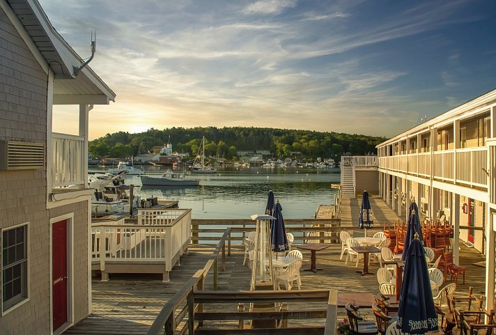 Tugboat Inn