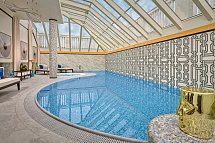 Al Habtoor Palace Budapest - Spa Swimming Pool