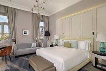Al Habtoor Palace Budapest - Deluxe King Park View