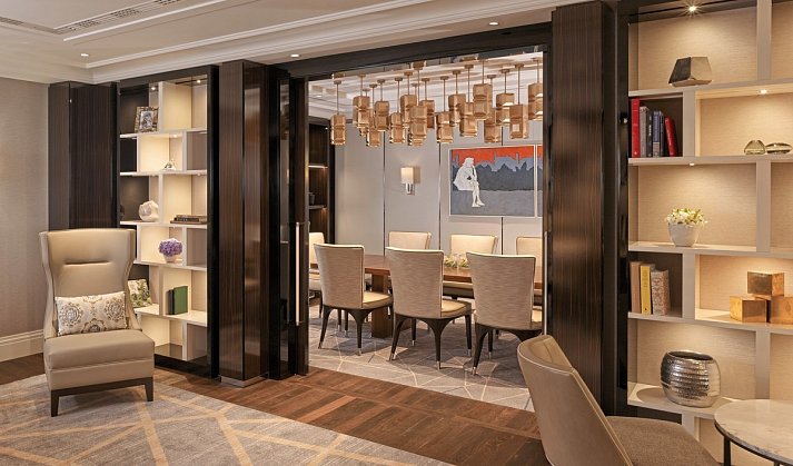 Al Habtoor Palace Budapest - Club Lounge Library