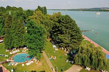Club Tihany Bungalók