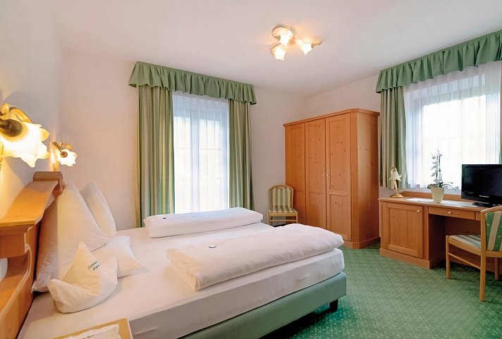 Santeshotel - Wohnbeispiel Doppelzimmer Standard (Zimmercodierung DB1)