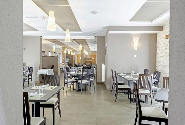 Dolomiti Chalet Family Hotel