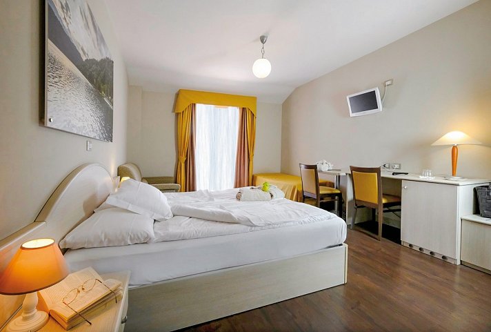 Parc Hotel du Lac - Wohnbeispiel Doppelzimmer Standard (Zimmercodierung DGV)