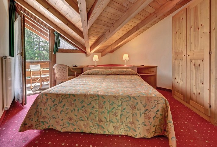 Sporthotel Rosatti - Wohnbeispiel Doppelzimmer Standard (Zimmercodierung DG1)