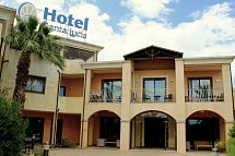 Hotel Santa Gilla