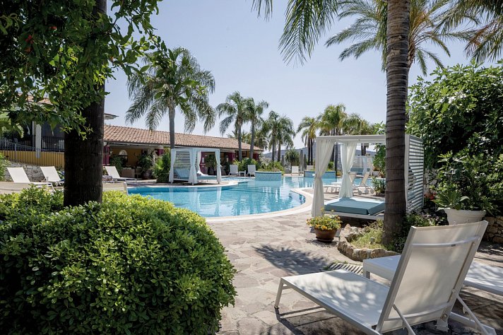 Cruccuris Resort