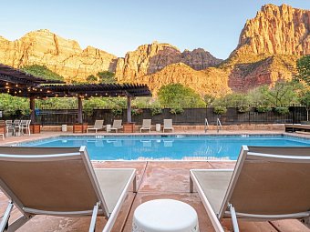 Cable Mountain Lodge