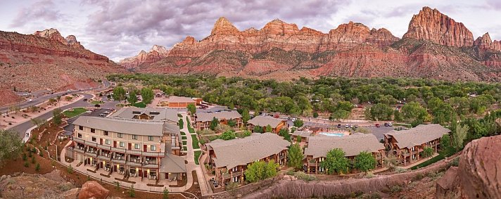 Cable Mountain Lodge