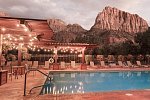 Cable Mountain Lodge