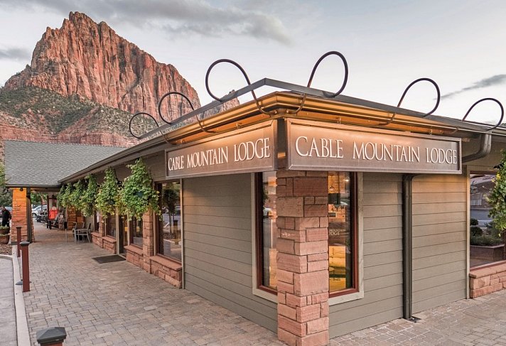 Cable Mountain Lodge