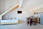 Likithos Hotel