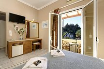 Ipsos Di Mare Hotel - Wohnbeispiel Dopplezimmer Gartenblick (Zimmercodierung D1G)