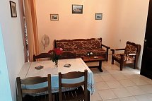 Villa Silvia - Wohnbeispiel Appartement 2 Schlafzimmer Gartenblick (Zimmercodierung OBG)