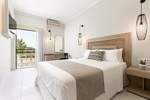 Paradise Hotel Corfu - Wohnbeispiel Doppelzimmer Superior Meerblick (Zimmercodierung DSM)