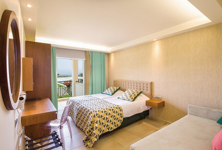 Mareblue Beach Corfu Resort - Wohnbeispiel Doppelzimmer Gartenblick (Zimmercodierung DDG)