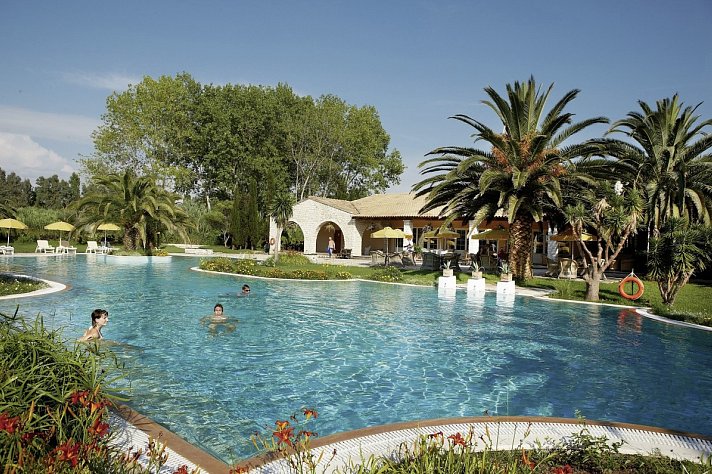 St. George's Bay Country Club
