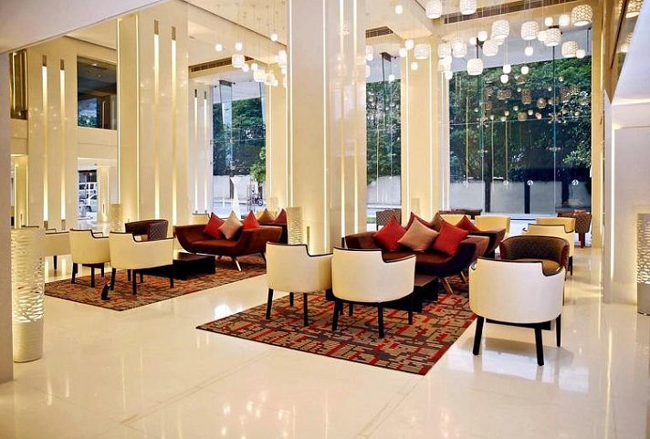 Ramada Colombo - Lobby