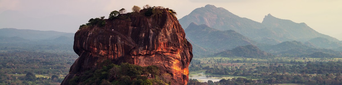 Highlights rund um Habarana - Sigiriya-Felsen