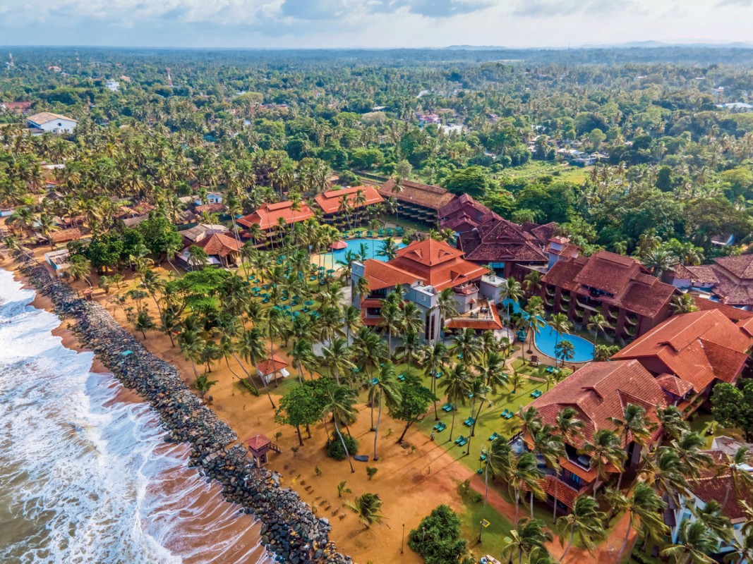 Royal Palms Beach Hotel