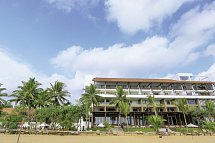 Pandanus Beach Resort & Spa