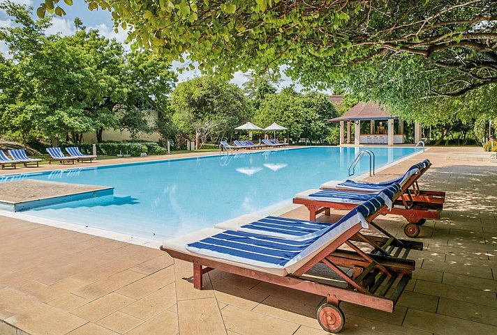 Occidental Paradise Dambulla