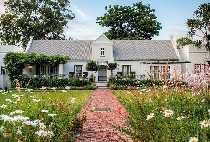 Tsitsikamma Village Inn