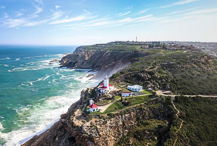 Wellness, Wein & wilde Tiere - Leuchtturm in Mosselbay