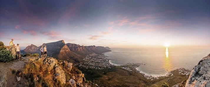 Erlebnis Gartenroute, Karoo & Addo - Blick vom Lions Head auf die Tafelbucht