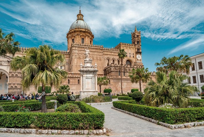 Tempel, reizvolle Landschaften und der Ätna (Premium Variante) - Kathedrale in Palermo
