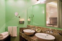 CDSHotels Baia Taormina - Wohnbeispiel Suite Elegant (Zimmercodierung WB1)