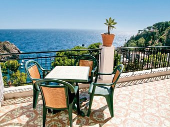 Villa Bianca Resort