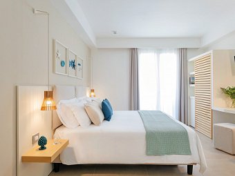 Albatros Beach - Wohnbeispiel Doppelzimmer Standard Balkon (Zimmercodierung DB2)