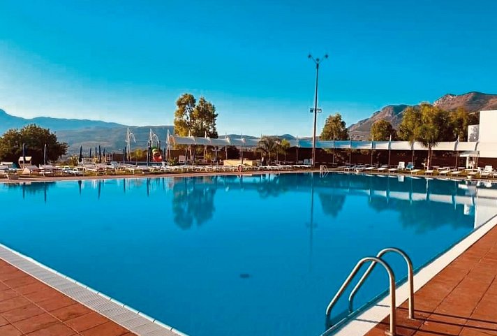 Hotel & Resort Torre Normanna