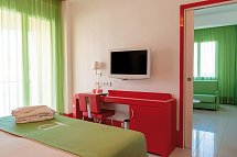 Domina Zagarella Sicily - Wohnbeispiel Familienzimmer (Zimmercodierung FB1)