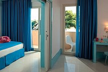 Domina Zagarella Sicily - Wohnbeispiel Familienzimmer (Zimmercodierung FB1)