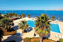 Dioscuri Bay Palace