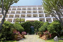 Delta Hotels by Marriott Giardini Naxos - Außenansicht