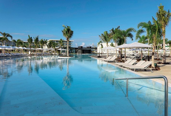 Grand Palladium Select Costa Mujeres